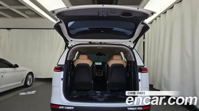 Kia Carnival дизель 9 мест, миниатюра 11