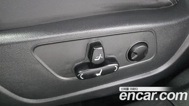 KGM Tivoli 1.5 2WD A5, миниатюра 8