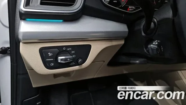 Audi Q5 45 TFSI, миниатюра 3