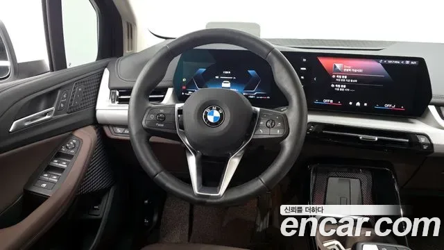 BMW 2 (U06) 220i, миниатюра 13