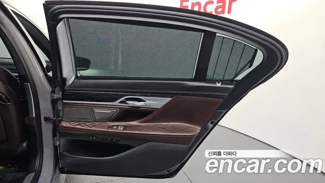 BMW 7 (G11) 740Li xDrive M, миниатюра 2