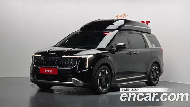 Kia Carnival бензин 9 мест Signature
