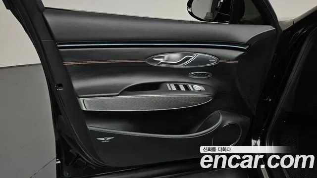 Genesis GV70 2.5T бензин AWD ( ), миниатюра 10
