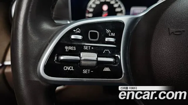 Mercedes-Benz E-Class E300 4MATIC, миниатюра 22