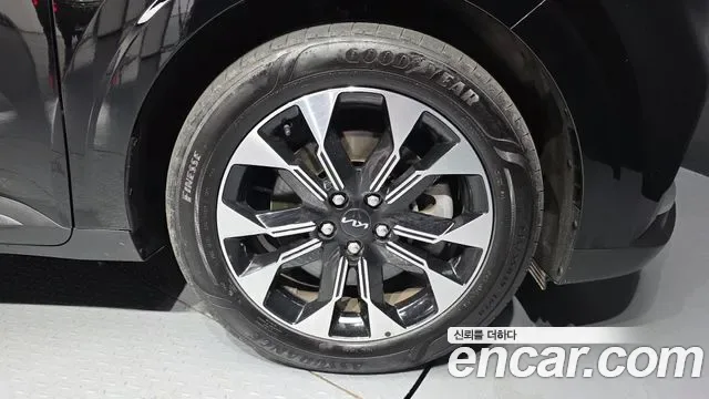 Kia Carnival дизель 9 мест Prestige, миниатюра 3