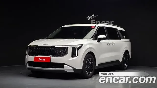 Kia Carnival бензин 9 мест Prestige
