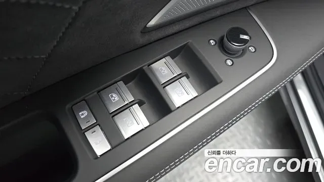 Audi S8 4.0 TFSI LWB, миниатюра 17