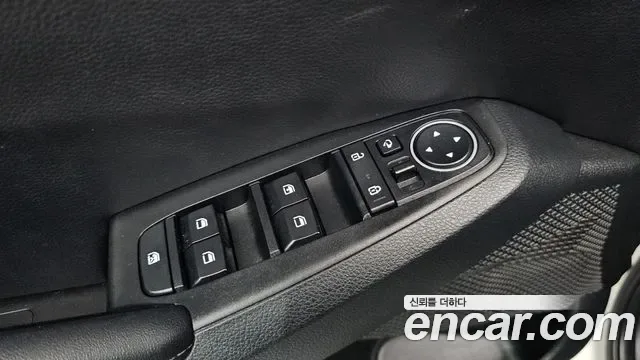 Kia Seltos бензин 1.6 Turbo 2WD, миниатюра 6
