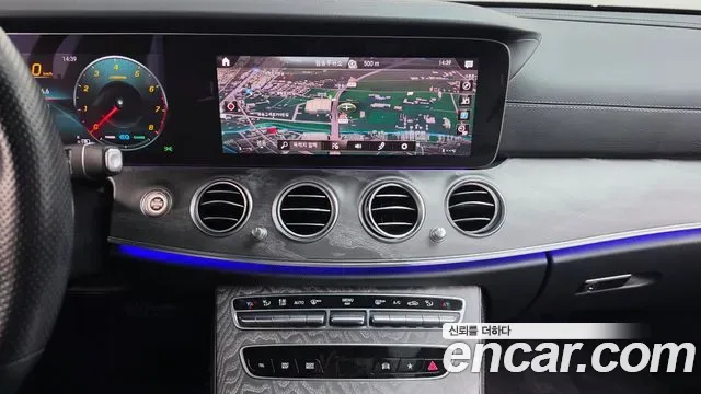 Mercedes-Benz E-Class E350 4MATIC AMG Line, миниатюра 5