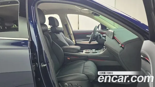 Genesis GV70 2.5T бензин AWD ( ), миниатюра 13