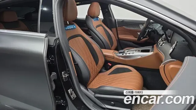 Mercedes-Benz AMG GT 4 43 4MATIC+, миниатюра 12