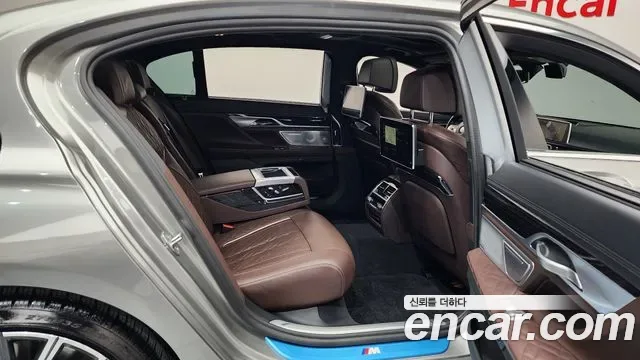 BMW 7 (G11) 740Li xDrive M, миниатюра 15
