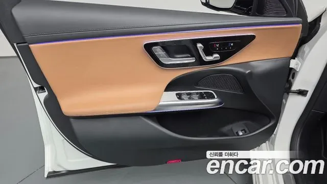 Mercedes-Benz E-Class E200 AMG Line, миниатюра 21