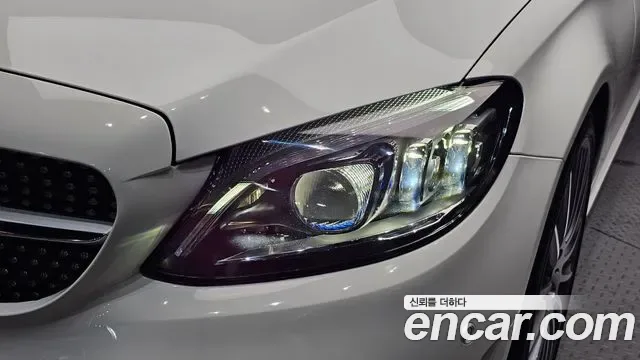 Mercedes-Benz C-Class C200, миниатюра 29