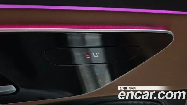 Mercedes-Benz E-Class E200, миниатюра 11