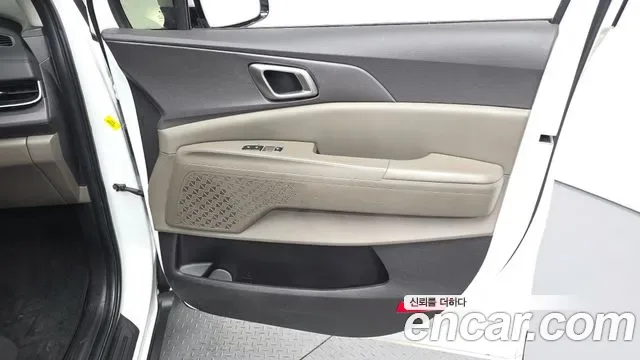 Kia Carnival дизель 9 мест Prestige, миниатюра 13