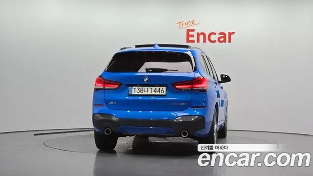 BMW X1 xDrive 20i M, миниатюра 4