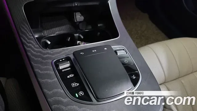 Mercedes-Benz E-Class E450 4MATIC, миниатюра 19