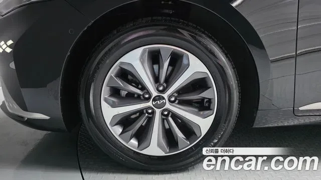 Kia K8 гибрид, миниатюра 10
