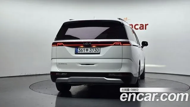 Kia Carnival дизель 9 мест Prestige, миниатюра 2