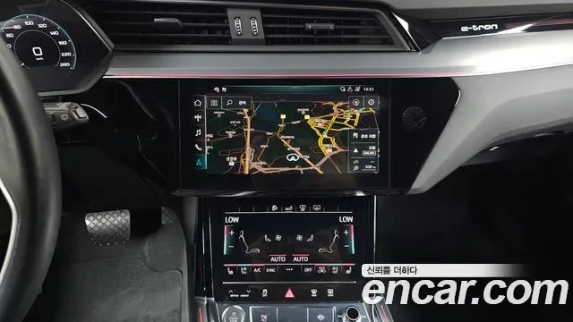 Audi e-, миниатюра 8