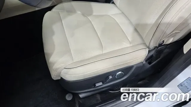 Genesis GV70 2.5T бензин 2WD ( ), миниатюра 11