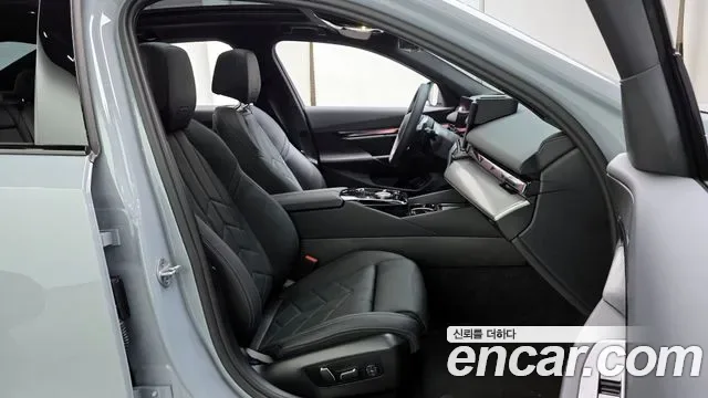 BMW 5 (G60) 520i M, миниатюра 19