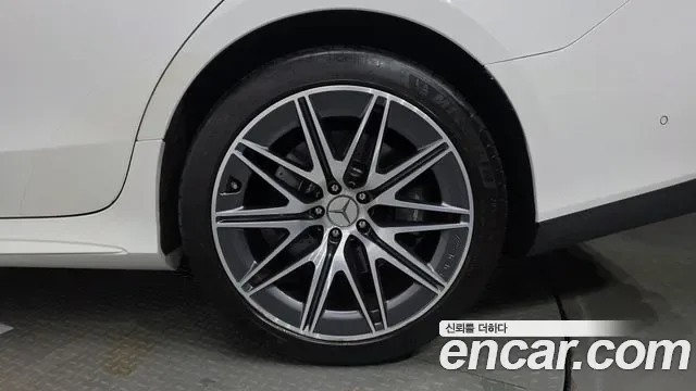 Mercedes-Benz AMG GT 4 43 4MATIC+, миниатюра 2