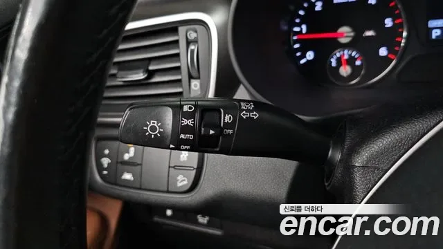 Kia Sorento дизель 2.0 2WD, миниатюра 25