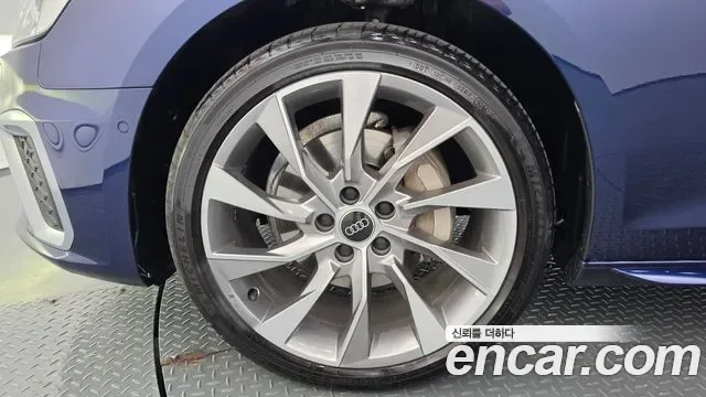Audi A4 40 TDI Premium, миниатюра 2