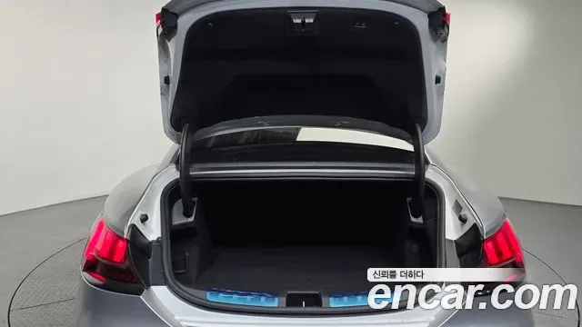 Audi e- GT Premium, миниатюра 15
