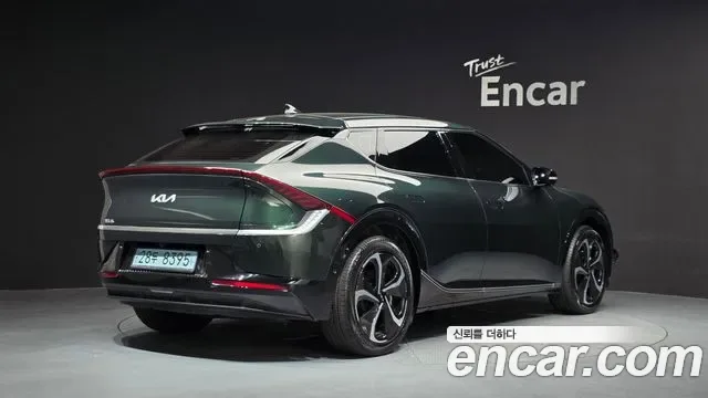 Kia EV6, миниатюра 9