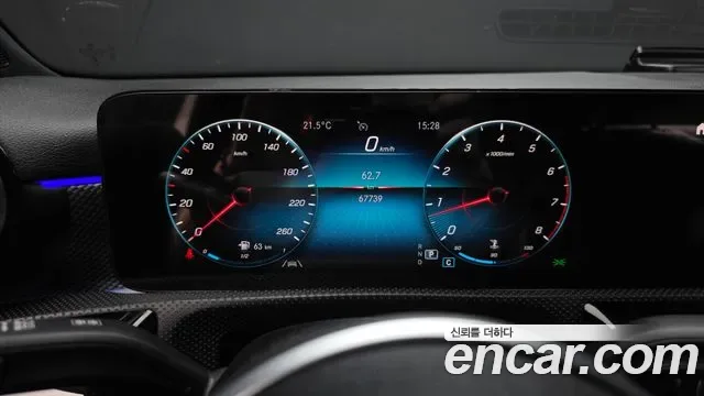 Mercedes-Benz A-Class A220, миниатюра 15