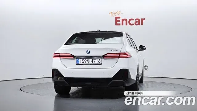 BMW 5 (G60) 530e M, миниатюра 23