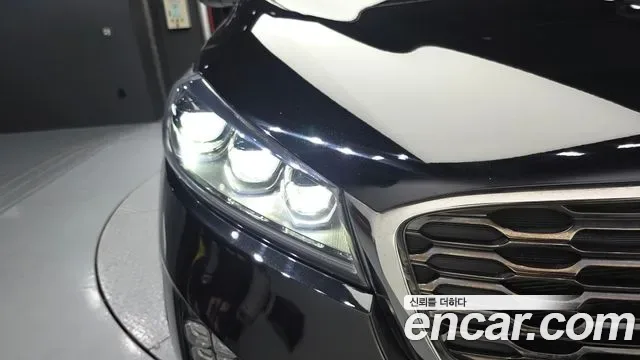 Kia Sorento дизель 2.0 2WD, миниатюра 16