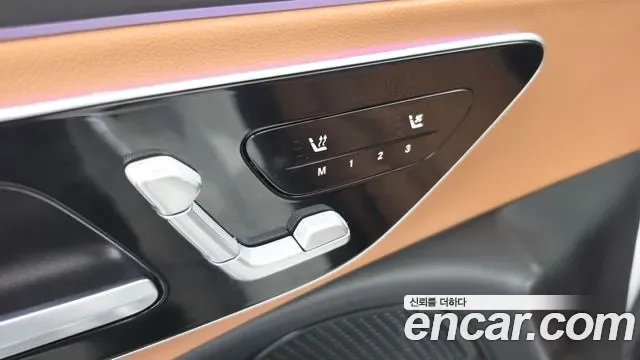 Mercedes-Benz E-Class E200 AMG Line, миниатюра 26