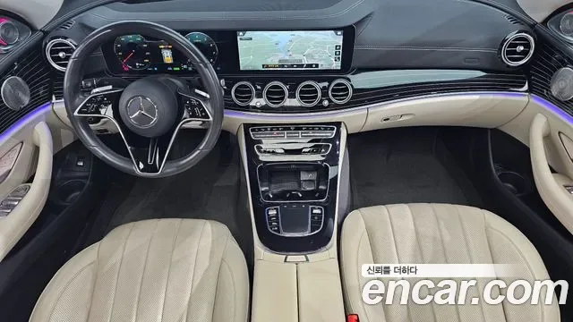 Mercedes-Benz E-Class E450 4MATIC, миниатюра 23