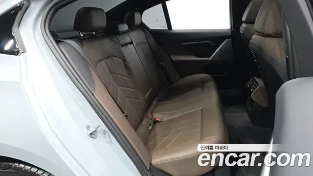 BMW 5 (G60) 520i M, миниатюра 6