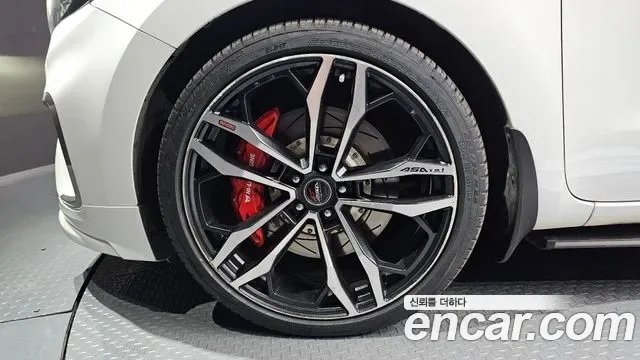 Kia Carnival бензин 9 мест ( ), миниатюра 4