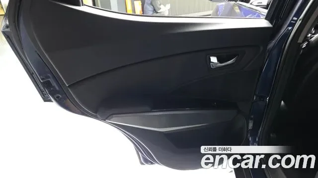 KGM Tivoli бензин 1.5 2WD V5, миниатюра 21
