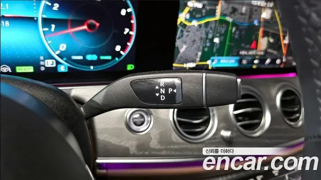 Mercedes-Benz E-Class E350 4MATIC, миниатюра 14