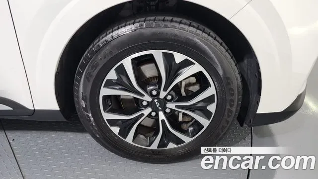Kia Carnival дизель 9 мест, миниатюра 5