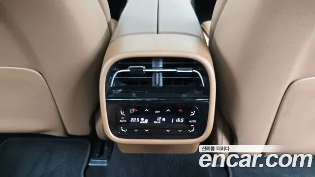 Mercedes-Benz E-Class E450 4MATIC, миниатюра 18