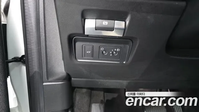 Land Rover Discovery D150 S, миниатюра 8