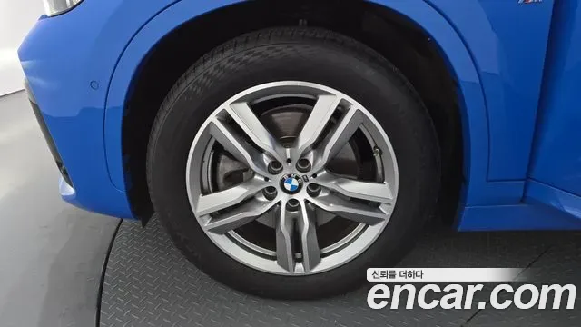 BMW X1 xDrive 20i M, миниатюра 10