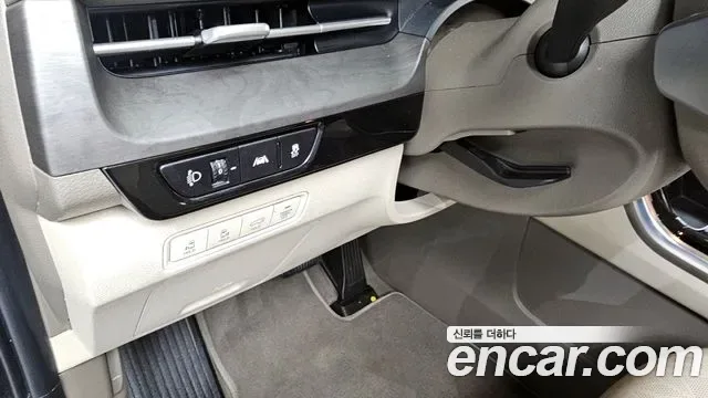 Kia Carnival дизель 9 мест, миниатюра 21