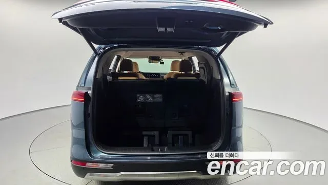 Kia Carnival бензин 7 мест, миниатюра 8