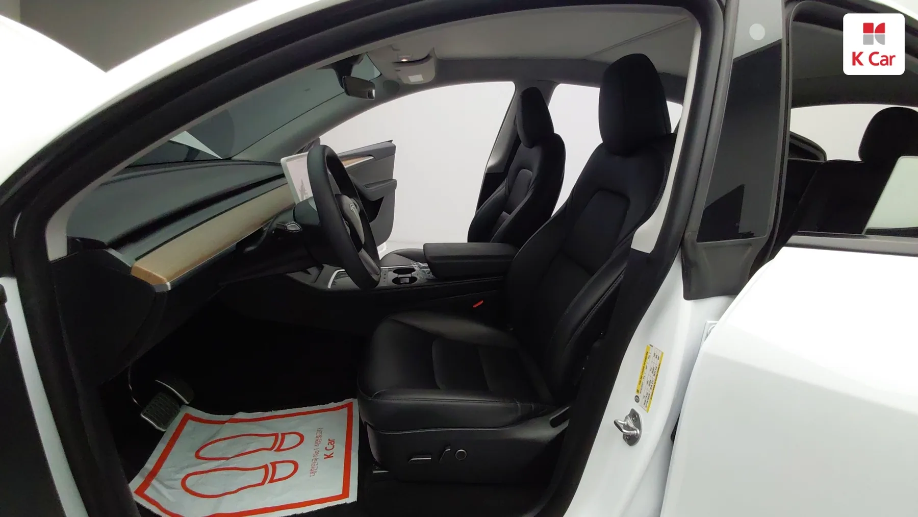 Tesla Y RWD, миниатюра 11