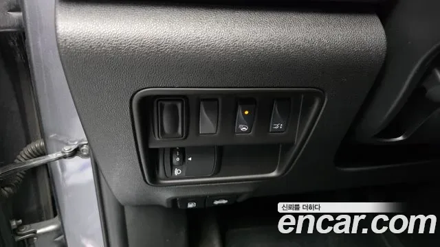 Renault QM6 2.0 LPe RE 2WD, миниатюра 8
