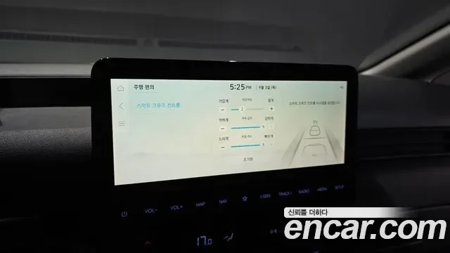 Hyundai ST1 Premium, миниатюра 5